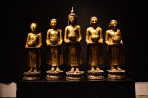 The Group of Standing Buddha & his fellowers